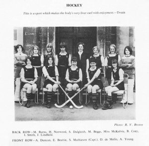 Ardrossan Academy hockey team session 1967-68.jpg